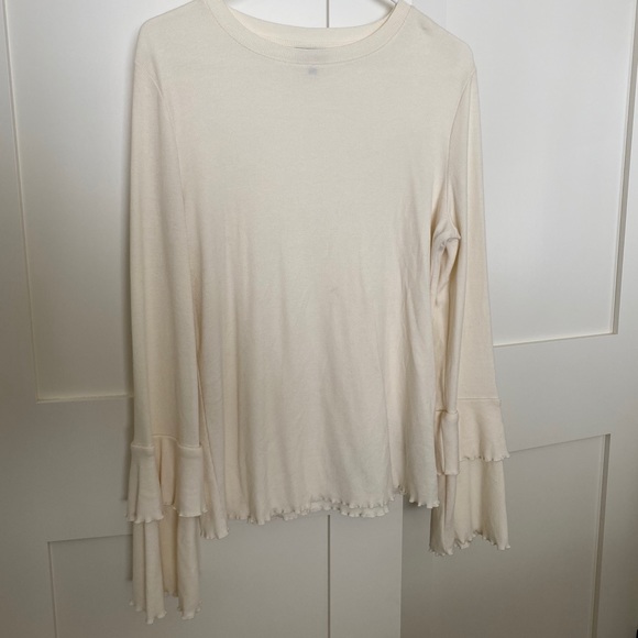 Who What Wear Tiered Long Sleeve Ruffle Ribbed Tee